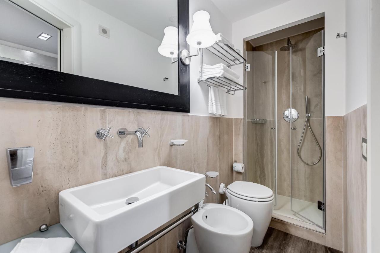 Residenza A -Via Veneto Fashion Rooms -Self Check-In Roma Exterior foto